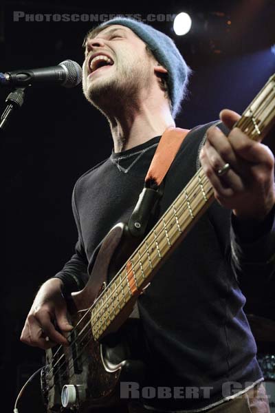 DR. DOG - 2006-02-13 - PARIS - Trabendo - 